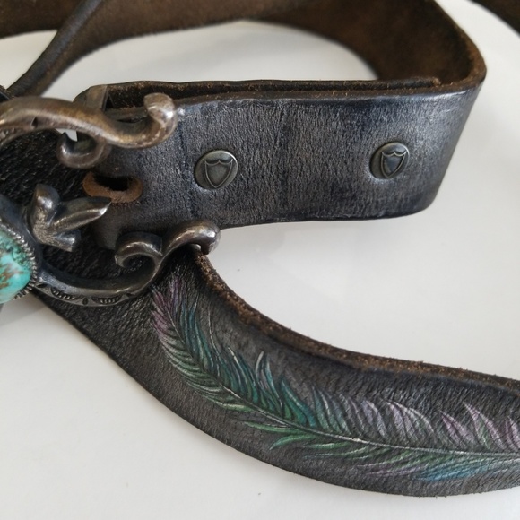 Painted Feather Leather Belt - Picture 4 of 8